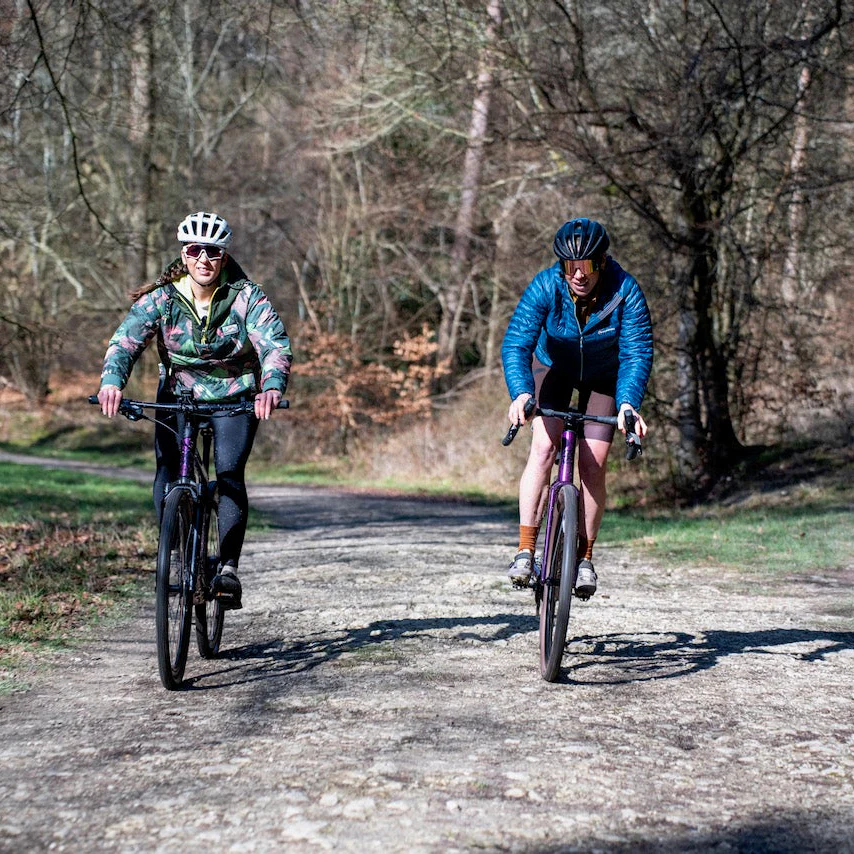 Estarli H700 ultralight carbon fibre e-bike - Image 12