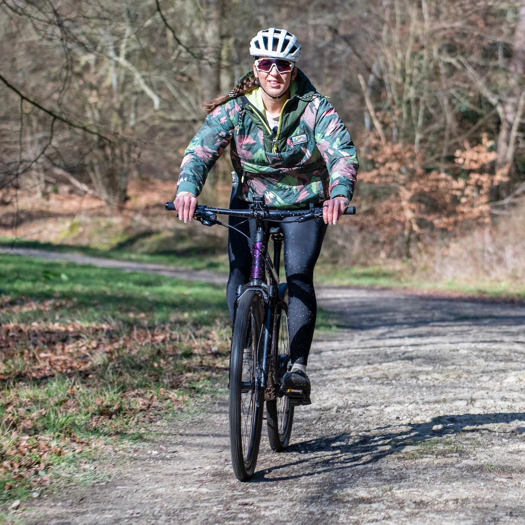 Estarli H700 ultralight carbon fibre e-bike - Image 15