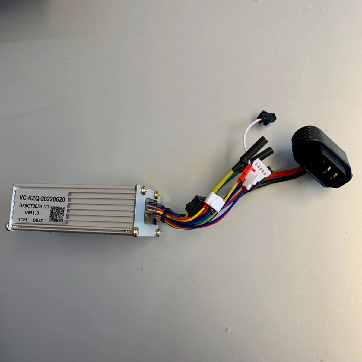 HX X9 electric scooter controller 36V - Image 3