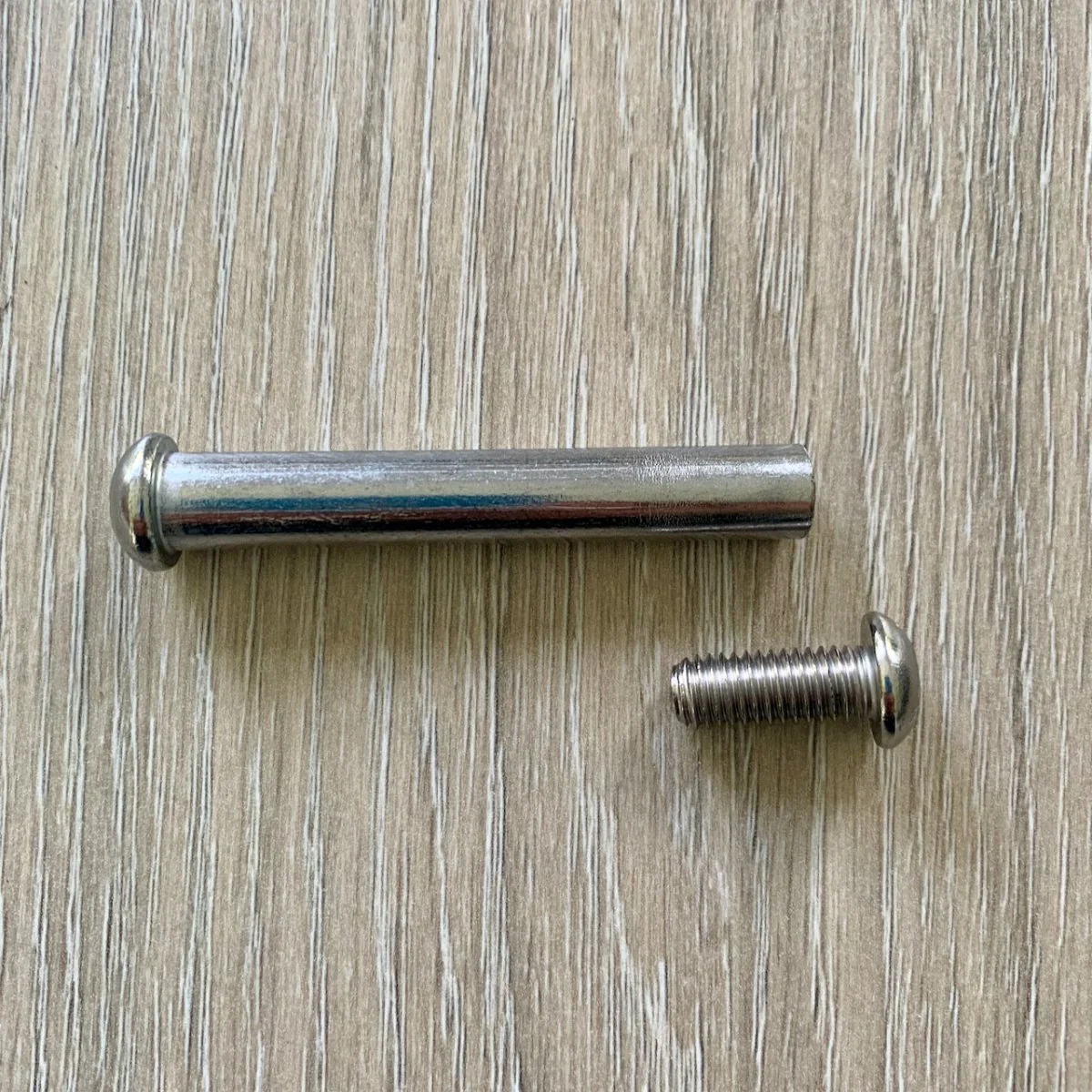 Joyor electric scooter F-series front wheel axle - Image 2