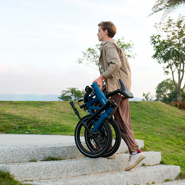 Tezeus Swift foldable carbon e-bike - Image 7